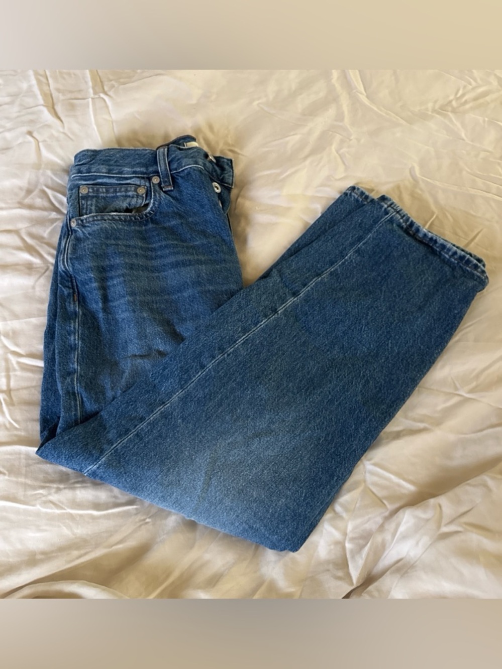 SOLD Madewell low strung straight jeans in size 25 PETITE SHORT